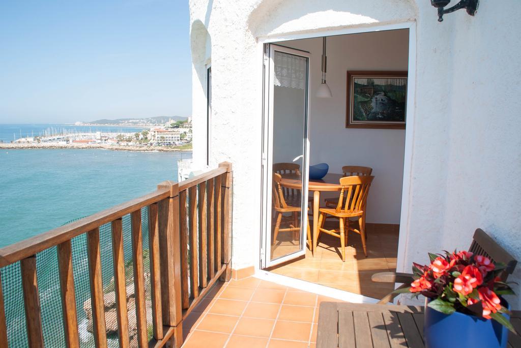 סיטגס Apartamento En Acantilado Con Wifi Y Aire Acondicionado מראה חיצוני תמונה